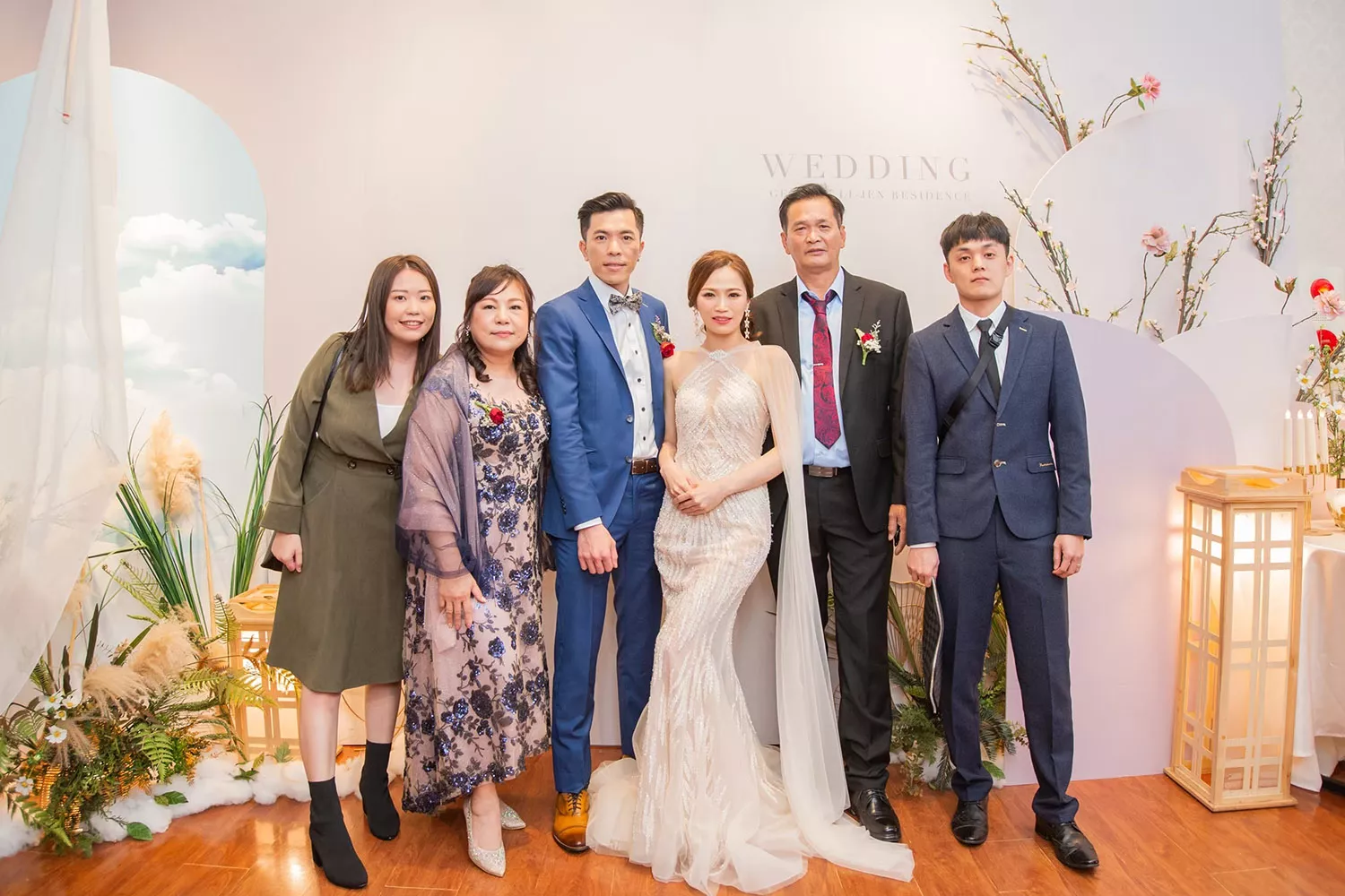 結婚吃茶對象安排，原則上也是以男方長輩為主。