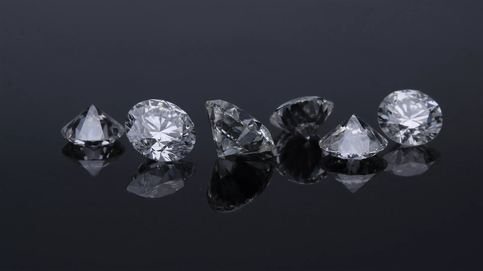 鑽石4C表是現今全球評價鑽石價值的基準之一。
