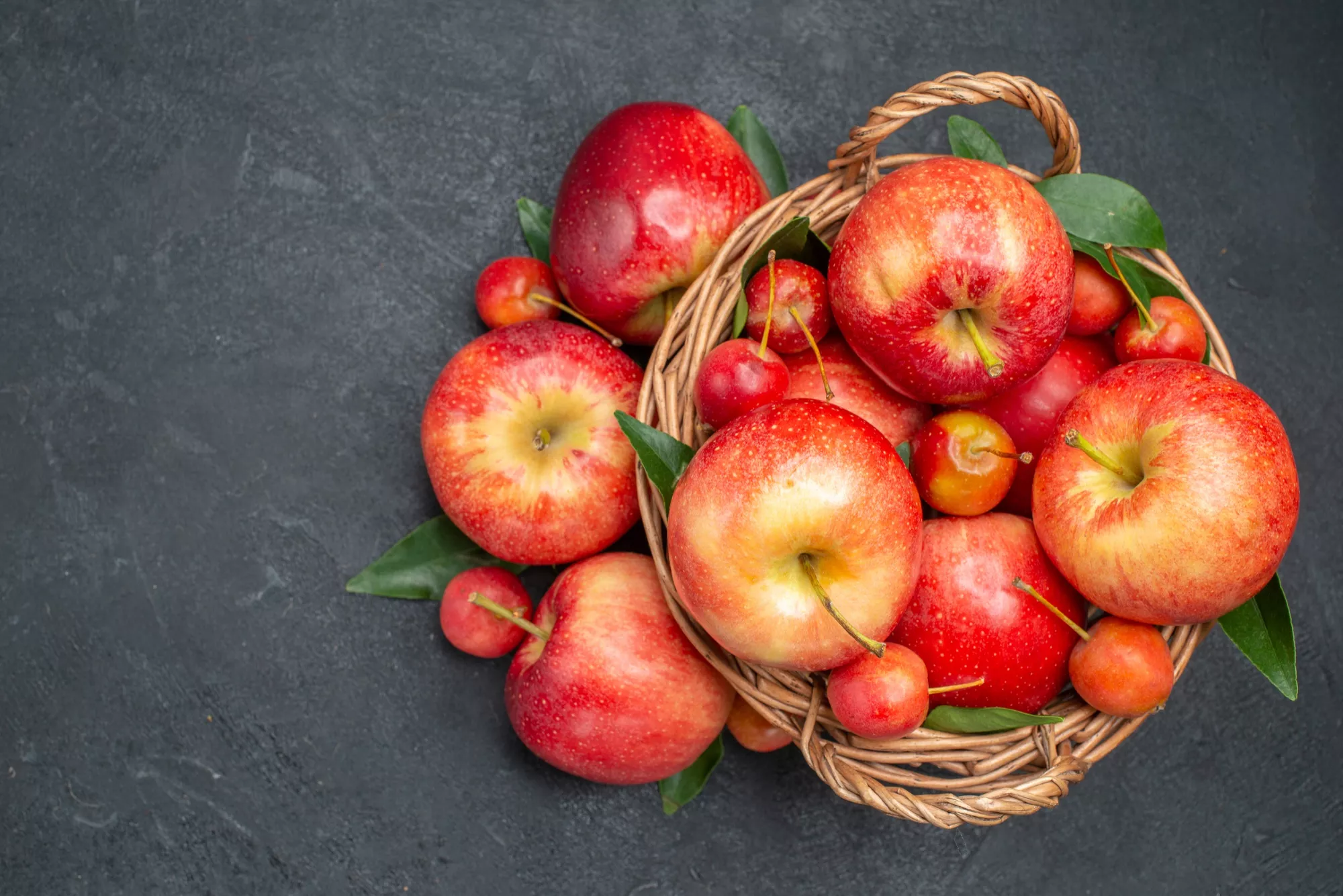 送禮絕對不出錯的蘋果，即代表祝福平安的意思。
